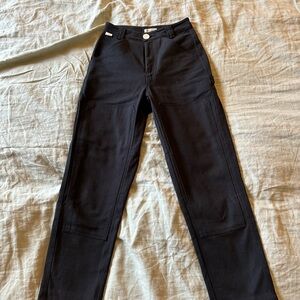 Shelter Brewers size 4